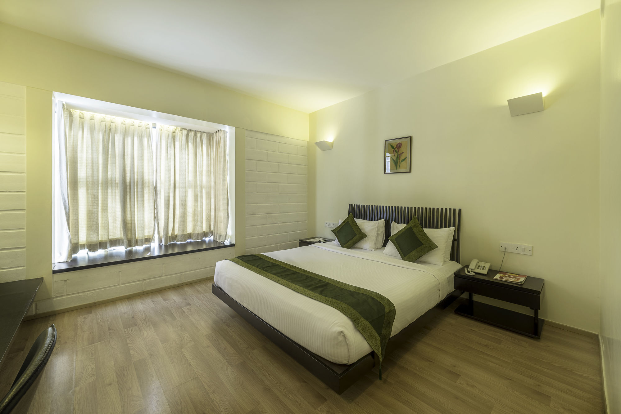 Treebo Trend Spektrum Suites Мисор Екстериор снимка