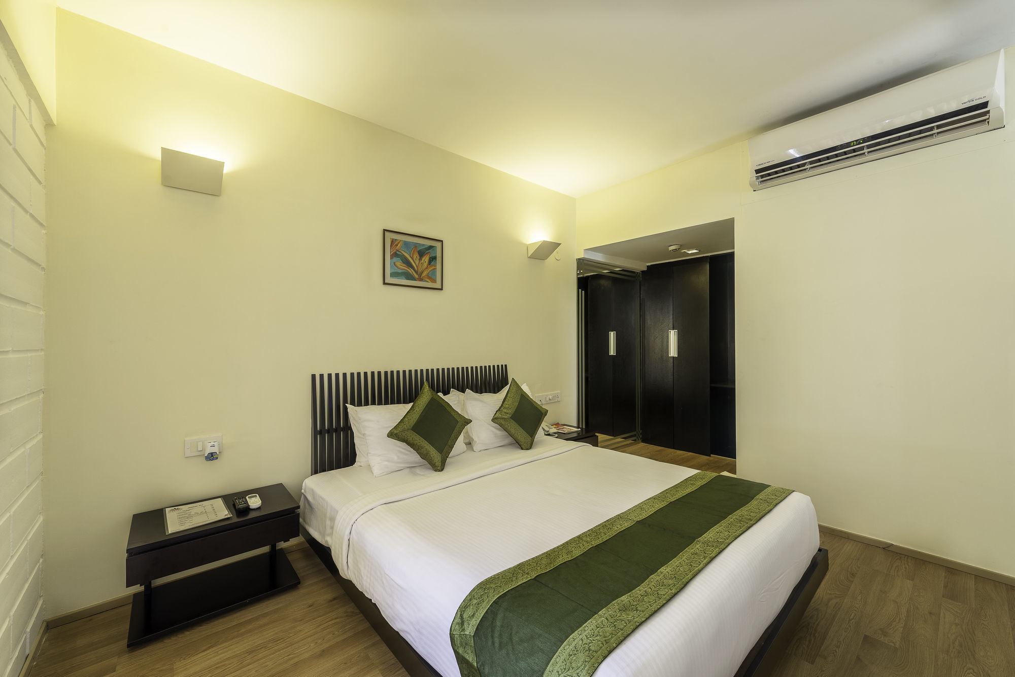 Treebo Trend Spektrum Suites Мисор Екстериор снимка