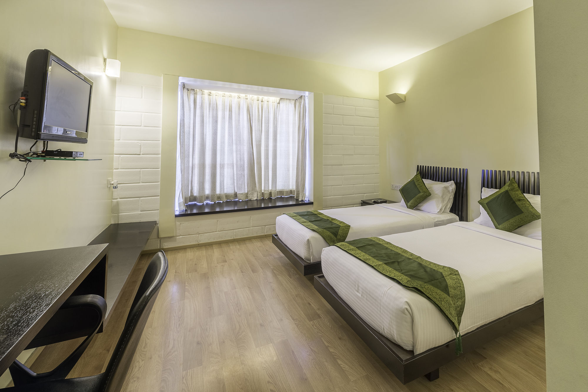 Treebo Trend Spektrum Suites Мисор Екстериор снимка