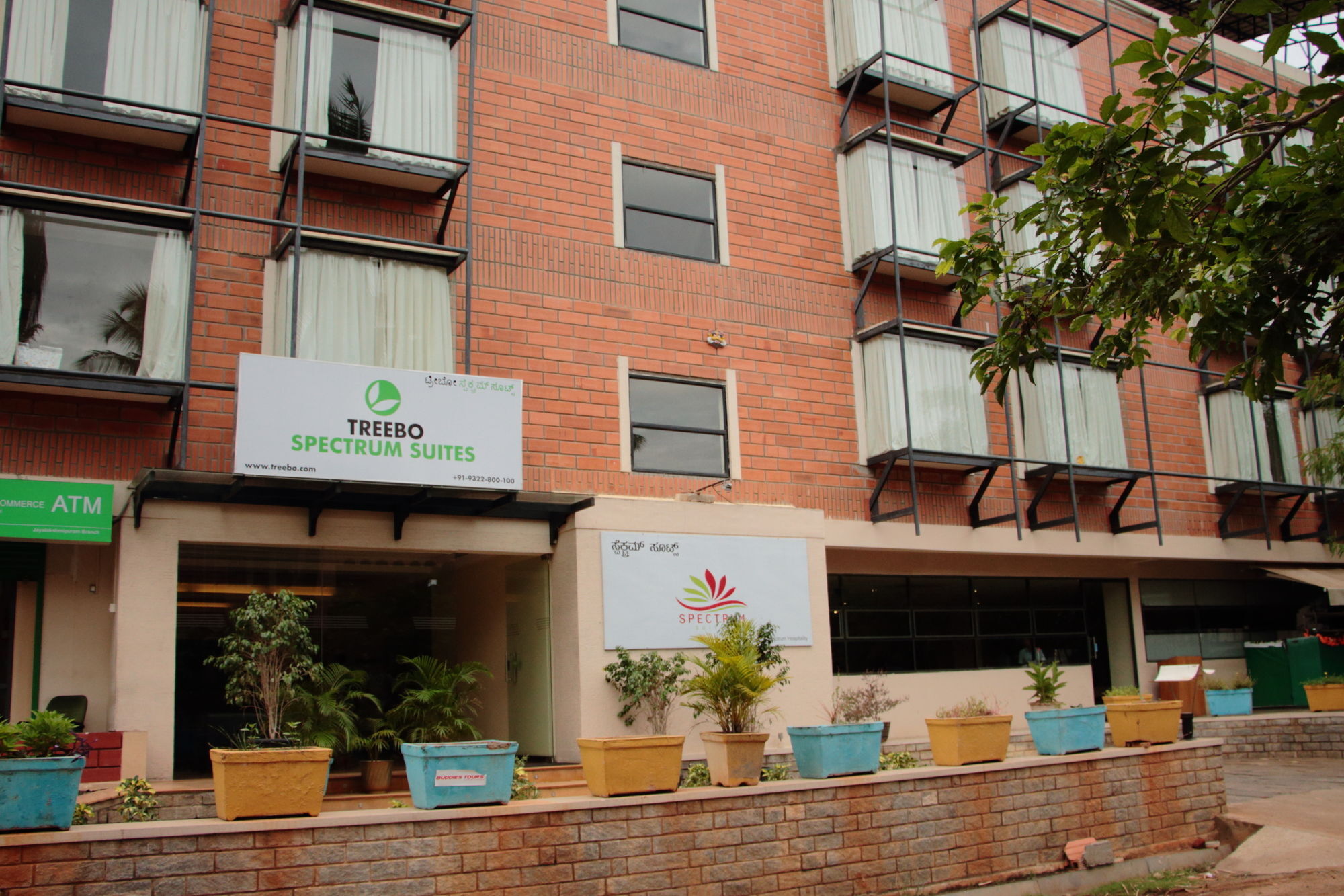 Treebo Trend Spektrum Suites Мисор Екстериор снимка