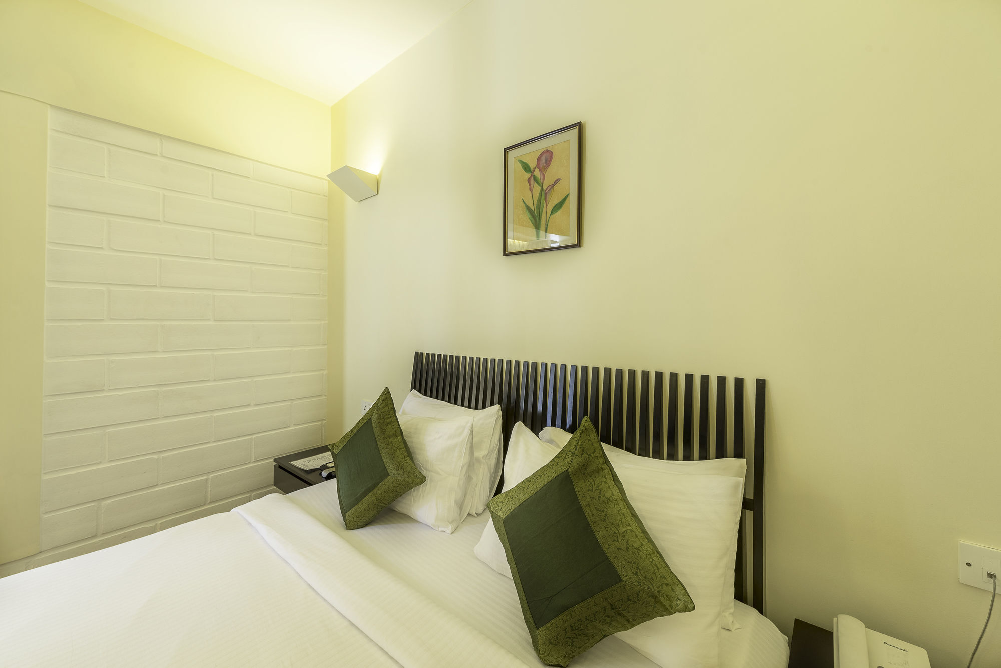 Treebo Trend Spektrum Suites Мисор Екстериор снимка